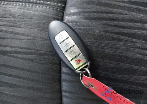 2018 Nissan Sentra Sv z USA, uszkodzony, nr VIN 3N1AB7AP2JL628457